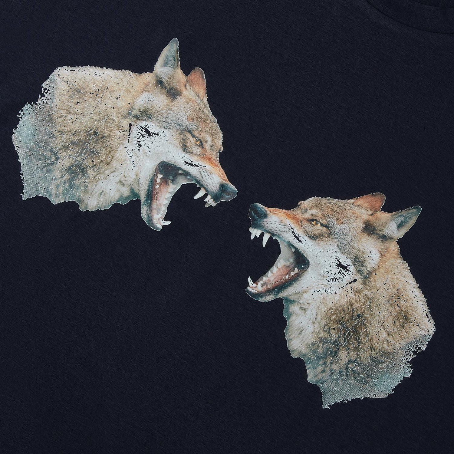Wolves Graphic T Shirt - Navy