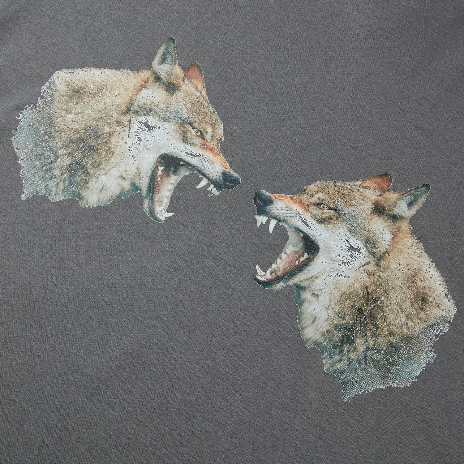 Wolves Graphic T Shirt - Grey