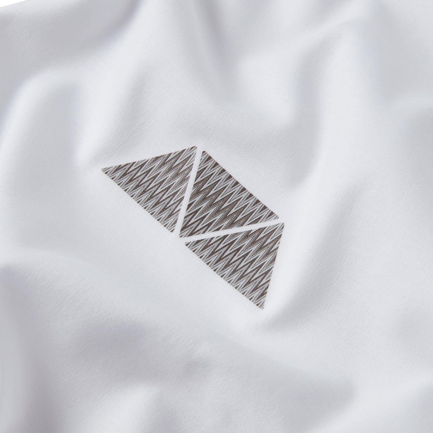 Azure Triangle T Shirt - White/ Grey Triangle